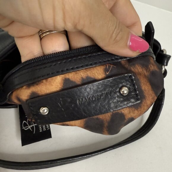 B. Makowsky Glove Leather Drawstring Crossbody Bag QVC Purse Womens Bag Travel - Picture 6 of 12